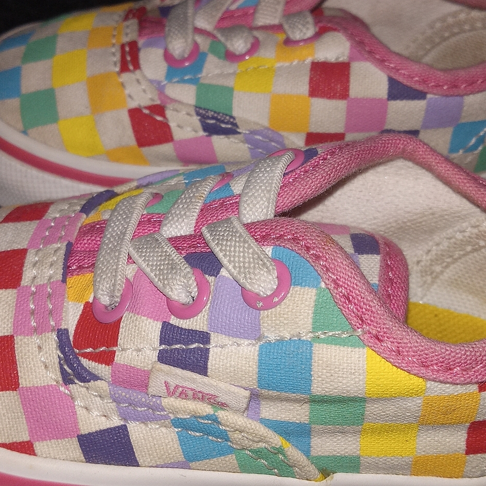 VANS 4C